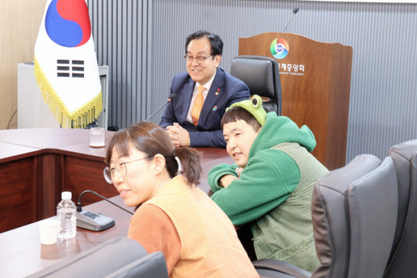 ▲흔한남매 학교안전 홍보대사 위촉(사진제공=학교안전공제중앙회)