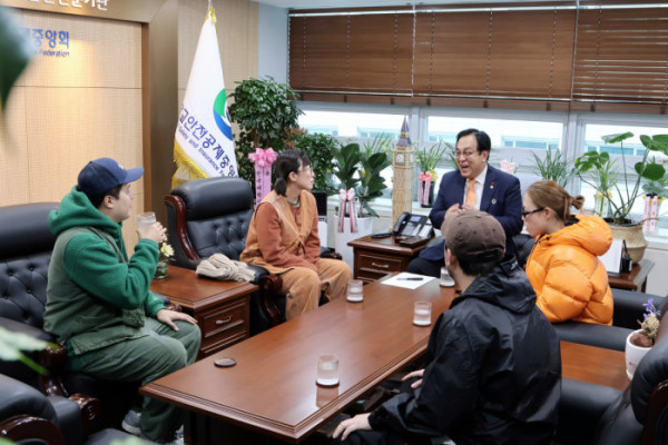 ▲흔한남매 학교안전 홍보대사 위촉(사진제공=학교안전공제중앙회)