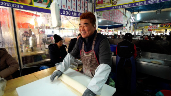 ▲'한국기행' 성남 모란 5일장 (사진제공=EBS1 )