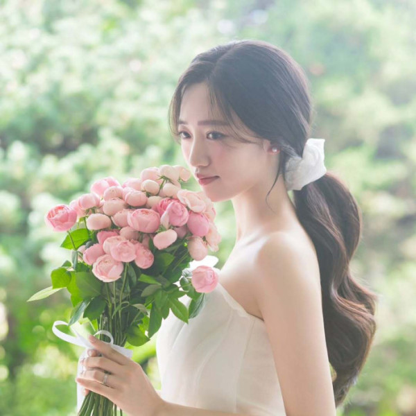 ▲한보배 결혼 화보(사진=한보배 SNS)