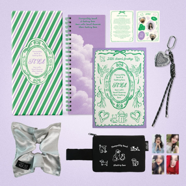 ▲청하 시즌그리팅(사진 = 모어비전 제공)