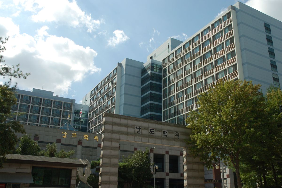 ▲재단법인 남도장학회는 지역 출신 수도권 대학생들에게 안정적인 주거환경을 제공하고자 2026년도 남도학숙 신규 입사생 725명을 선발한다. (사진제공=광주시)