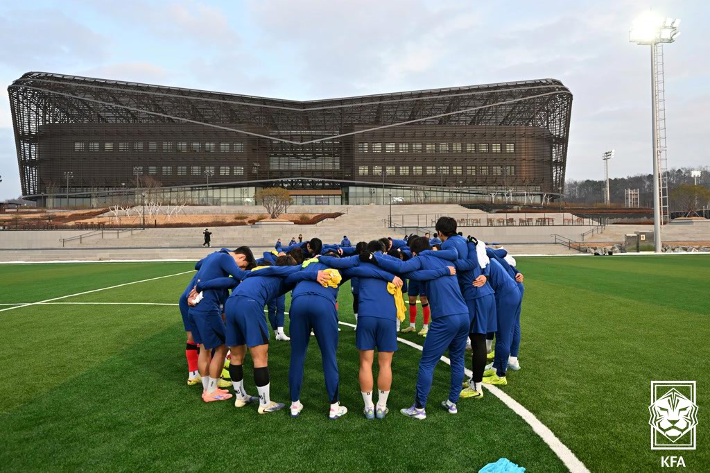▲이민성 감독이 이끄는 U-23 대표팀이 15일 천안 대한민국축구종합센터에서 소집 훈련을 하고 있다. (사진제공=대한축구협회)