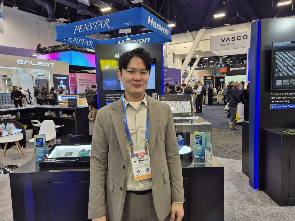 ▲신동주 모빌린트 대표가 7일(현지시간) 미국 라스베이거스 미국 라스베이거스 컨벤션센터 노스홀에서 진행한 본지와 인터뷰하고 있다. (박민웅 기자 pmw7001@)