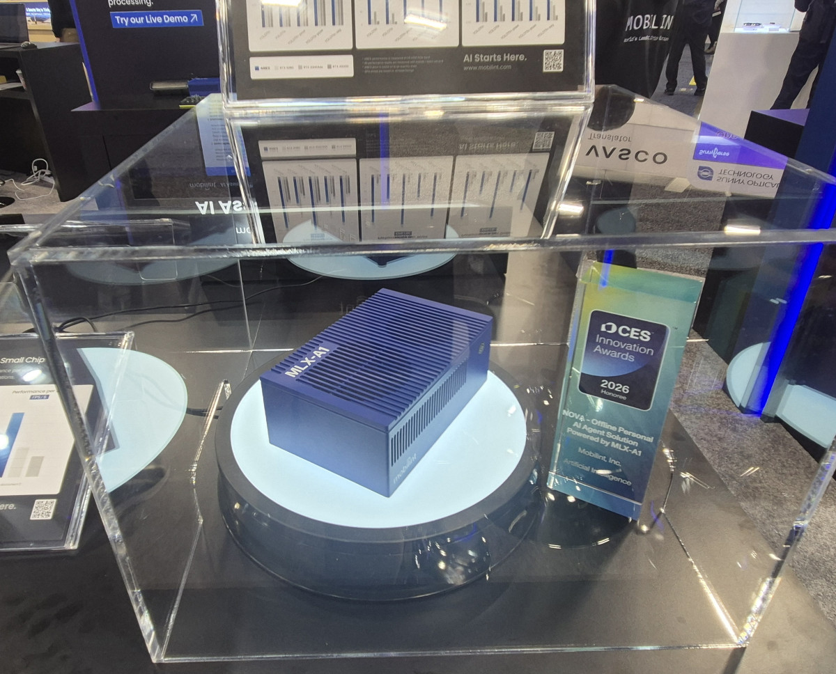 ▲딥엑스 독립형 엣지 AI PC ‘MLX-A1’ (박민웅 기자 pmw7001@)