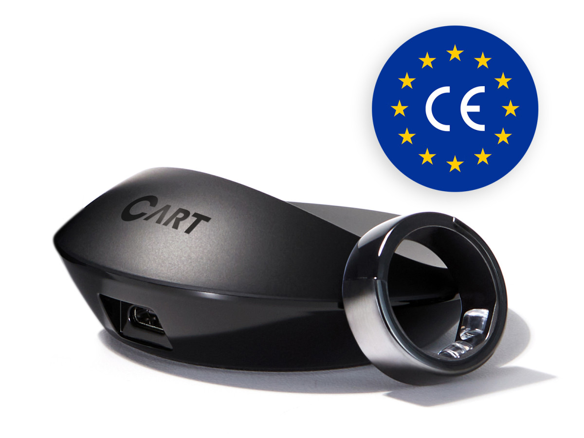 ▲혈압반지 ‘카트(CART)’와 충전용 크래들 (사진제공=스카이랩스)