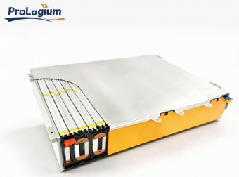 ▲차세대 전고체 배터리 모듈. (사진제공=이브이첨단소재)