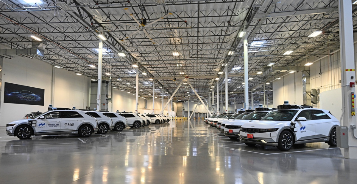 ▲미국 라스베이거스에 있는 모셔널 테크니컬 센터 내 차고지. (사진=현대차)