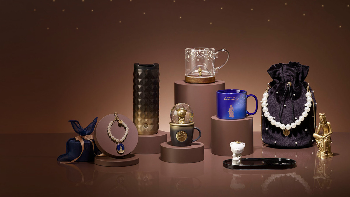 ▲스타벅스 사유의 방 콘셉트 개발 상품 (사진제공=국립박물관문화재단)