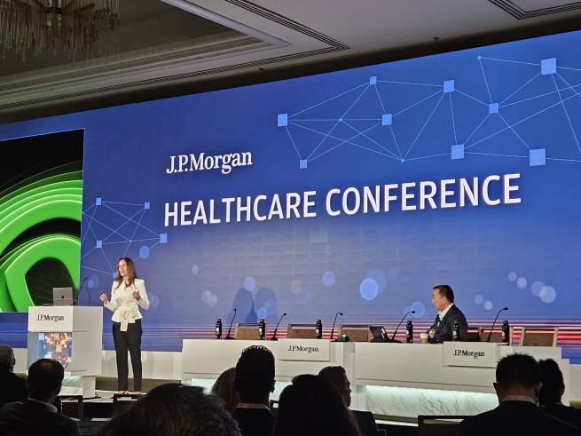 ▲킴벌리 파월(Kimberly Powell) 엔비디아 헬스케어 및 라이프사이언스 부문 부사장은 12일(현지시간) JPM 2026 발표를 통해 “AI 에이전트는 과학 발전을 대폭 앞당기는 변곡점에 서 있다”면서 연구소와 실험실의 패러다임 전환을 강조했다. (사진=공동취재단)