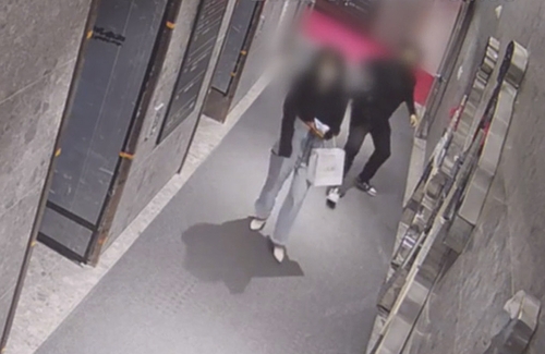 ▲부산 돌려차기 사건 CCTV 장면. (연합뉴스)