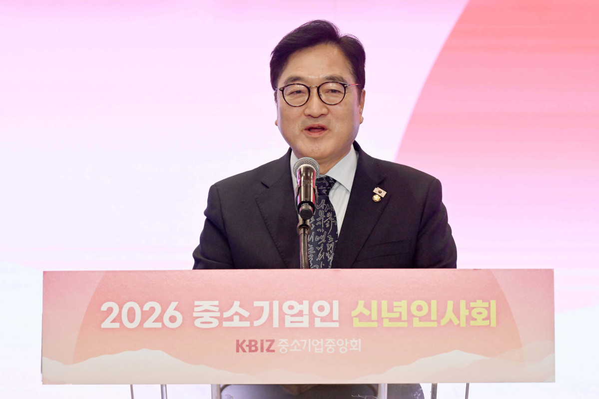 ▲우원식 국회의장이 13일 서울 여의도 중소기업중앙회에서 열린 2026년도 중소기업인 신년인사회에서 격려사를 하고 있다. 신태현 기자 holjjak@