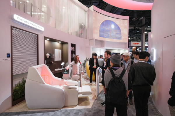 ▲CES 2026'에 조성된 세라젬 'AI 웰니스 홈' 전시관.  (사진제공=세라젬 )