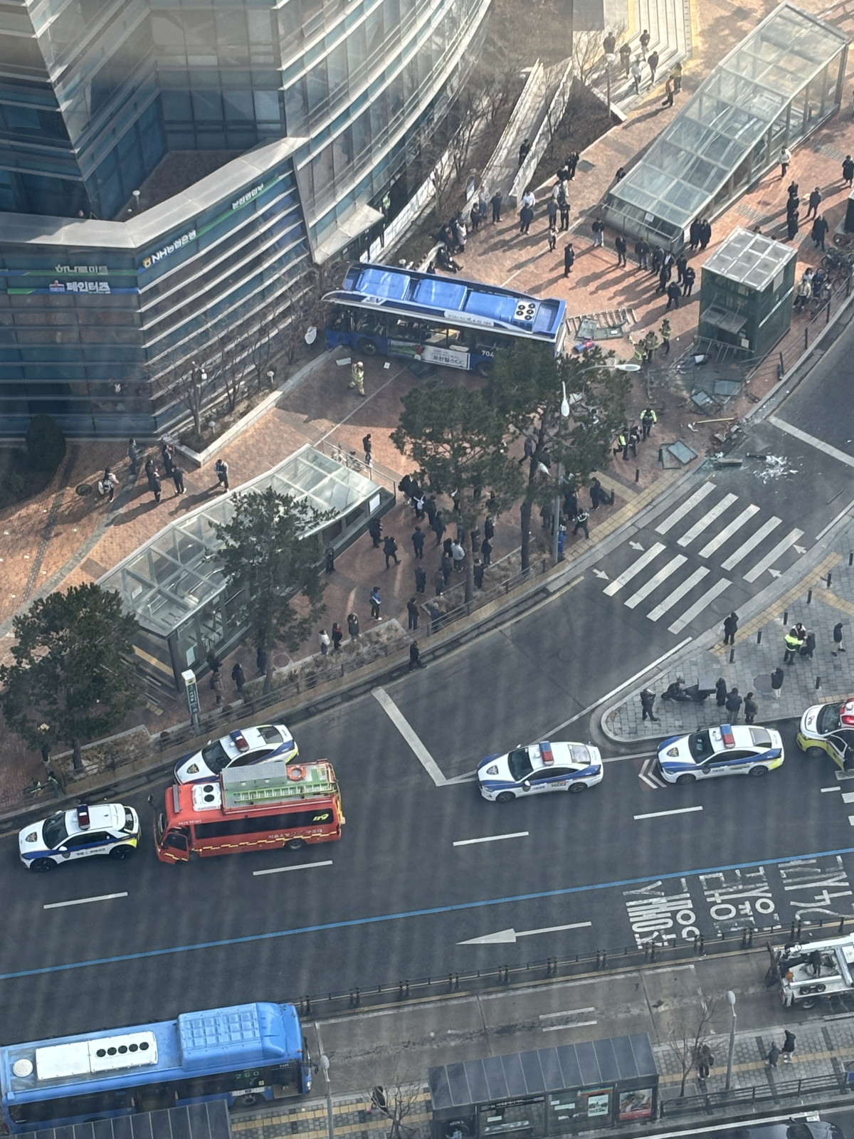 ▲서대문역사거리 인도로 버스 돌진. (연합뉴스)