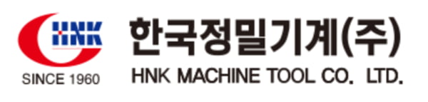 ▲대형 원전 설비 해외 수주 소식이 전해진 21일, 한국정밀기계의 회사 로고가 사무실 내부에 게시되어 있다.