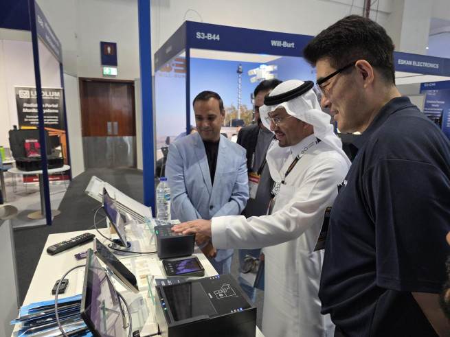 ▲엑스페릭스는 12일부터 14일까지(현지시간) 아랍에미리트(UAE) 두바이에서 개최된 글로벌 보안, 안전 산업 전시회 ‘Intersec 2026’에 참가해 해외시장 개척 및 사업 확대를 위한 현장 영업 활동을 적극적으로 전개했다. (사진제공 = 엑스페릭스)