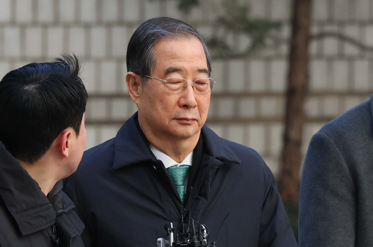 ▲한덕수 전 국무총리가 21일 서울 서초구 서울중앙지방법원에서 열린 내란 우두머리 방조, 내란 중요임무 종사 혐의 사건 1심 선고공판에 출석하고 있다. 신태현 기자 holjjak@