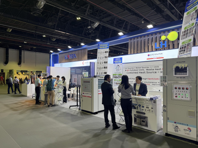 ▲2025 LH K-TECH 전시관 운영 모습. (사진제공=한국토지주택공사)