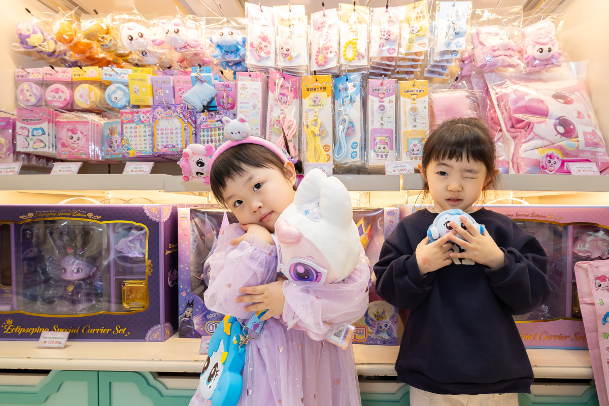 ▲굿즈 성지로 각광받는 롯데월드 어드벤처 (사진제공=롯데월드)