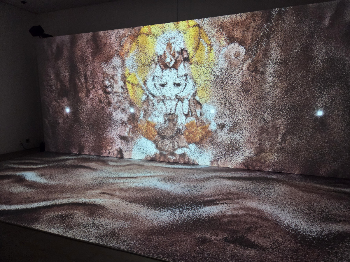 ▲밀가루를 콘셉트로 허무를 대표하는 미스틱플라워 쿠키를 표현한 샌드아트 (유승호 기자 peter@)