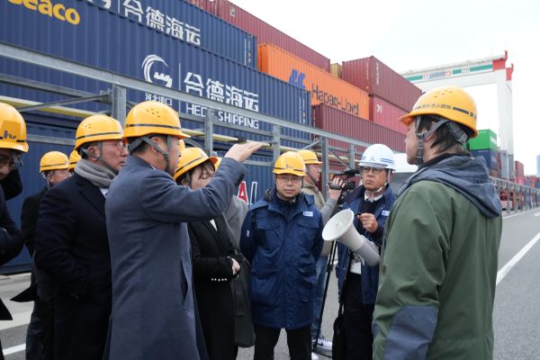 ▲ 제주항 개항 100주년을 앞두고 크루즈 항만 재도약과 해양인프라 혁신을 준비하는 현장 외교. (사진제공=제주도)