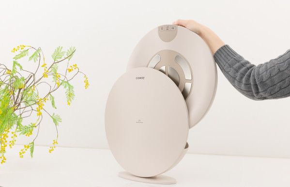 ▲가정용 의료기기 브랜드 ‘테라솔’의 첫 번째 제품인 ‘테라솔 U’. (사진제공=코웨이 )