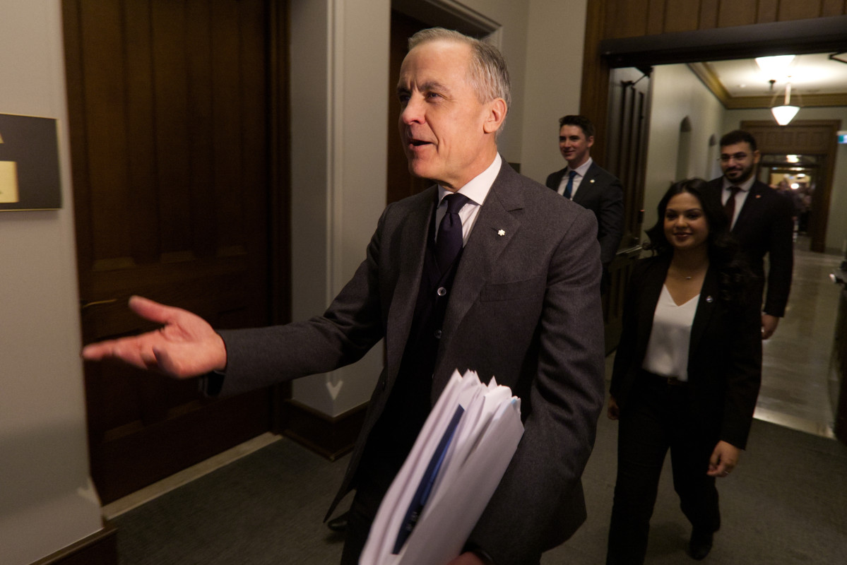 ▲25일(현지시간) 마크 카니 캐나다 총리가 오타와에 있는 국회의사당에서 열린 의원 총회에 참석하고 있다. (AP연합뉴스)