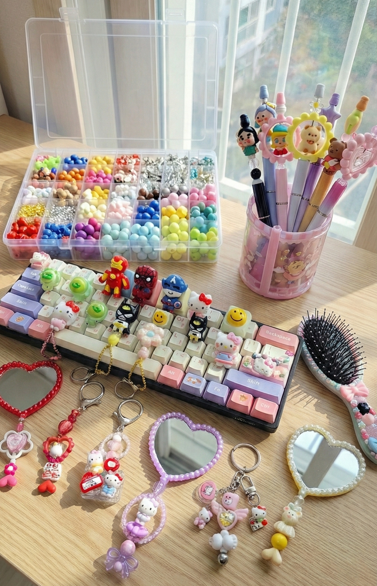 ▲볼꾸·거꾸·빗꾸 그리고 키캡꾸, 동대문 부자재상가로 몰려간 사람들 (출처=제미나이 나노바나나 AI 기반 편집 이미지)