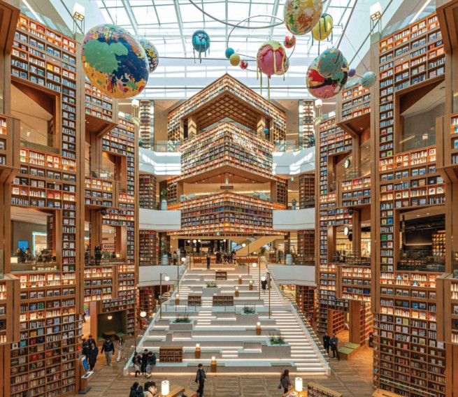 ▲글로우서울이 인테리어한 스타필드 수원의 별마당 도서관. (사진제공=대우건설)