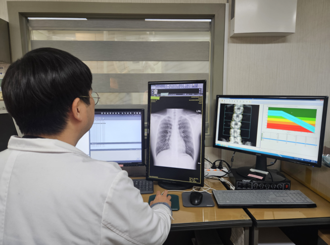 ▲AI를 이용한 의료영상 판독 모습. (사진제공=강동구)