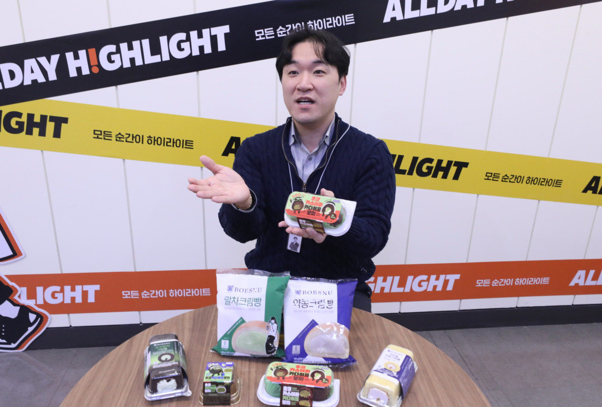 ▲최명수 이마트24 베이커리팀 MD가 최근 서울 성동구 성수동 이마트24 본사에서 본지와 인터뷰하고 있다. (사진제공=이마트24)