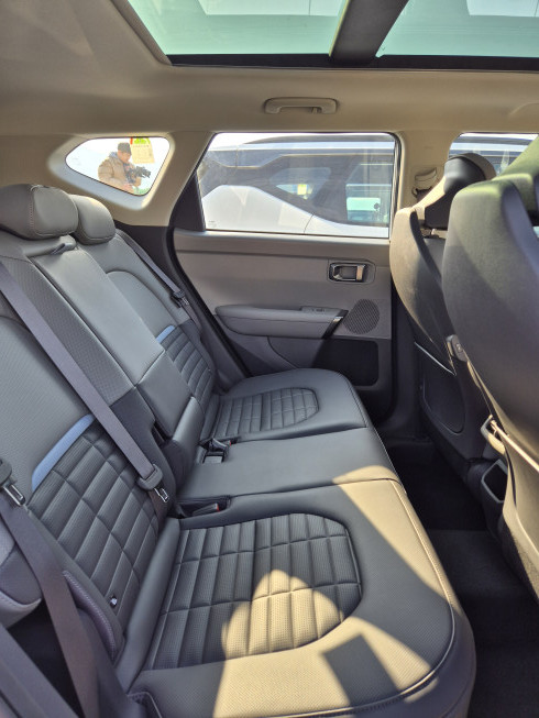 ▲'디 올 뉴 셀토스'는 2열마저 넓다. (박민웅 기자 pmw7001@)