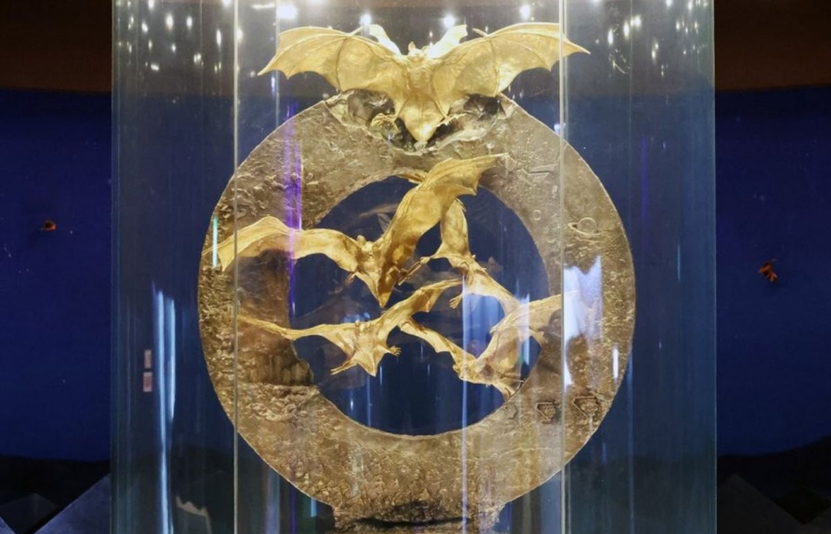 ▲국내 금값이 연일 최고치를 경신하면서 전남도 함평군의 황금박쥐상의 가치도 연일 신고가를 기록하고 있다.
(사진제공=연합뉴스)