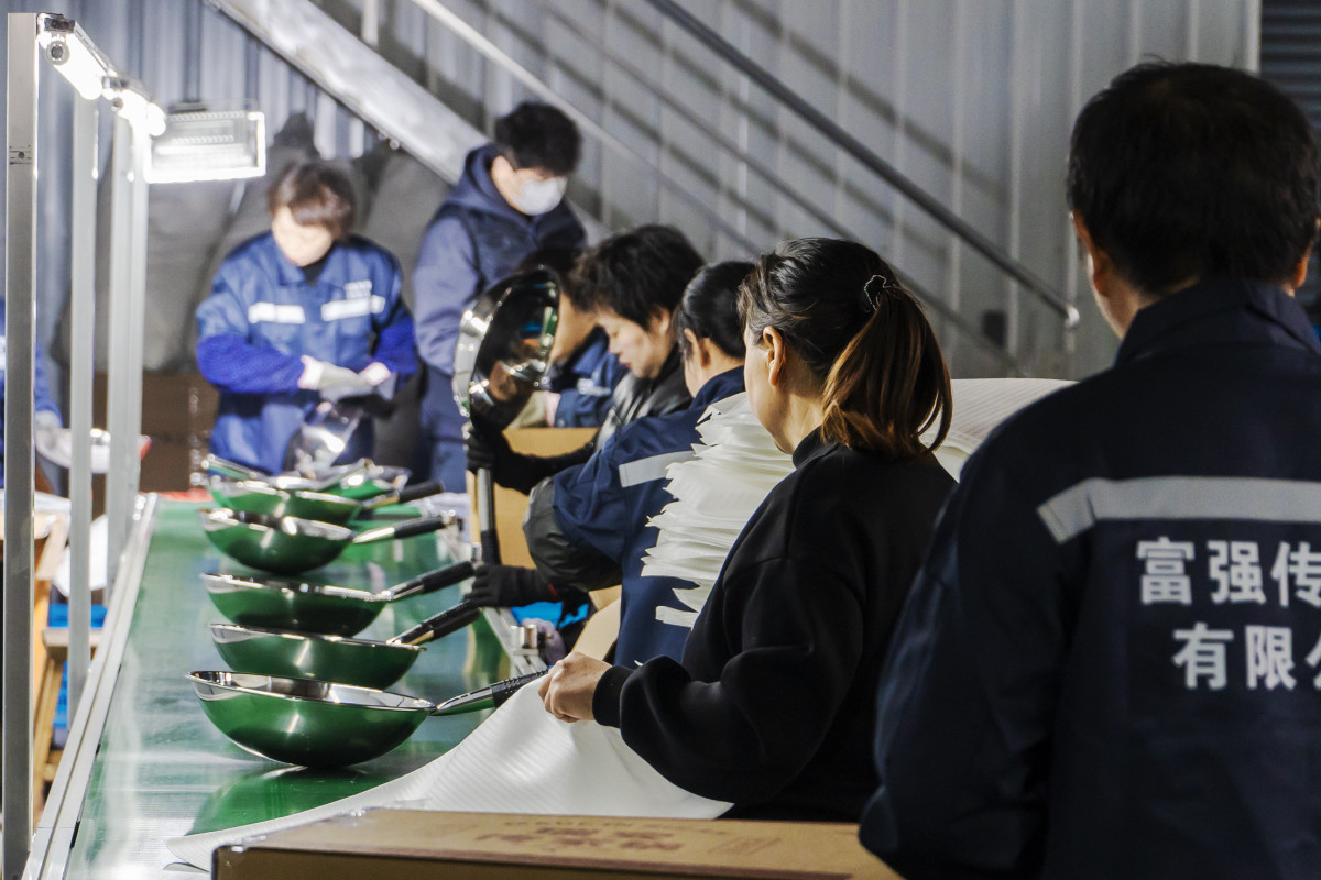 ▲중국 저장성의 웍 제조 공장 (신화통신/연합뉴스)