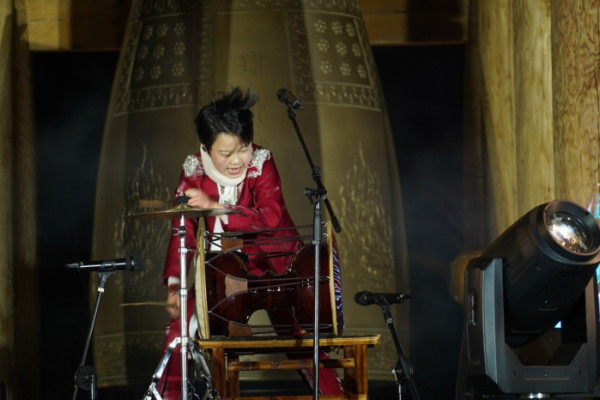 ▲황민호(사진 = 초이크리에이티브랩 제공)