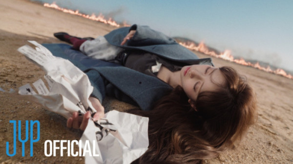 ▲NiziU(니쥬) "We need U 2026" (사진제공=JYP엔터테인먼트, Sony Music Labels Inc.)