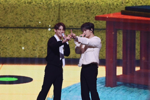 ▲김재중X김준수(사진 제공 = 팜트리아일랜드, 인코드엔터테인먼트)