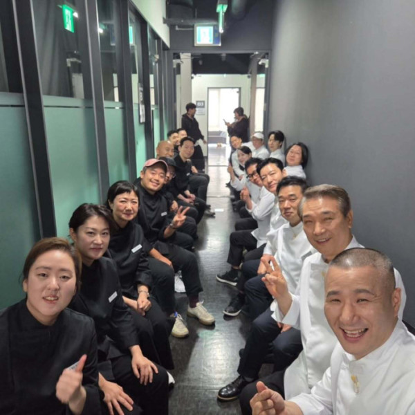 ▲정호영 셰프가 공개한 '흑백요리사2' 비하인드 사진(사진=정호영 SNS)