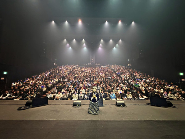 ▲윤하 소극장 콘서트 (사진 = C9엔터테인먼트 제공)