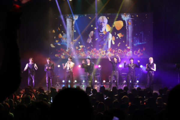 ▲앰퍼샌드원 (사진=FNC엔터테인먼트)