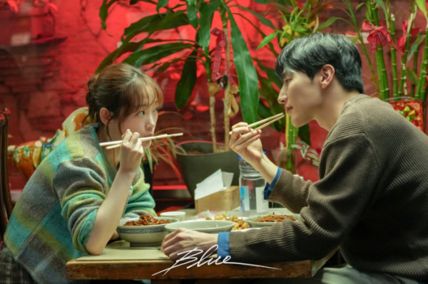 ▲도겸X승관 'Blue' 뮤직비디오 주인공 이유미, 노상현(사진제공=플레디스엔터테인먼트)