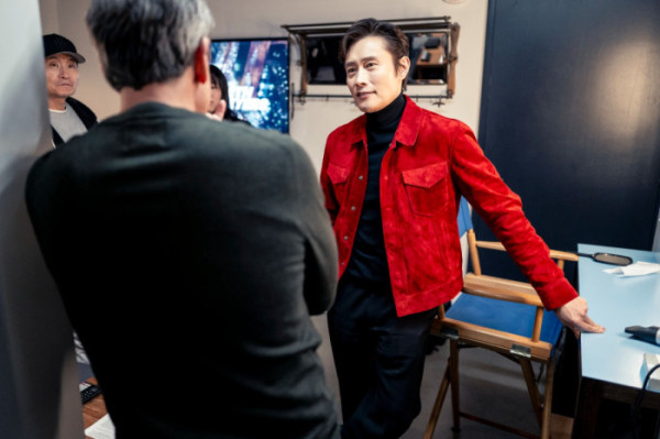 ▲이병헌(사진 제공=NBC ‘Late Night with Seth Meyers’)