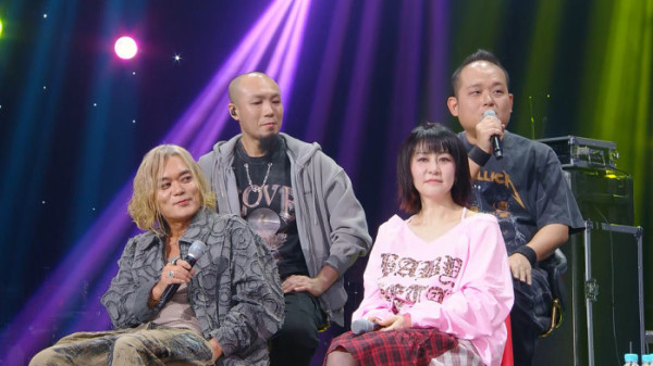 ▲‘더 시즌즈-10CM의 쓰담쓰담’(사진제공=KBS 2TV)