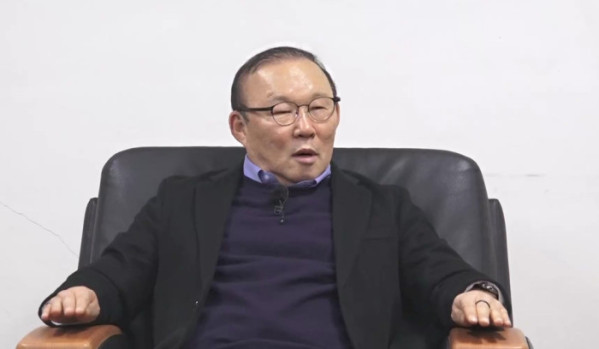 ▲'뭉쳐야 찬다' 시즌4 박항서(사진제공=JTBC)