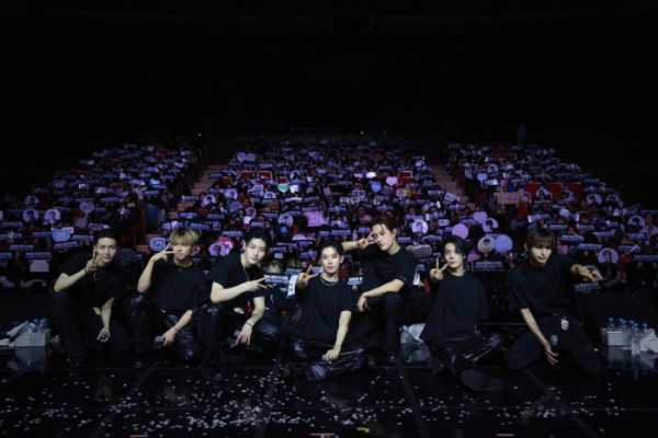 ▲올아워즈 (사진 = 이든엔터테인먼트 제공)