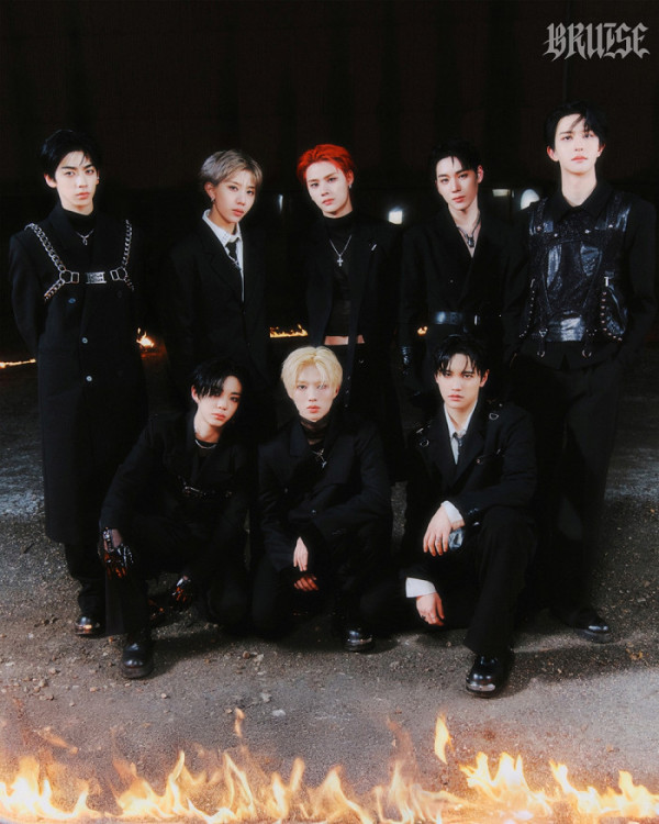 ▲8TURN(에잇턴)(사진 = MNH엔터테인먼트 제공)