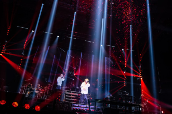 ▲NCT 유타 일본 부도칸 공연(사진제공=SM엔터테인먼트)