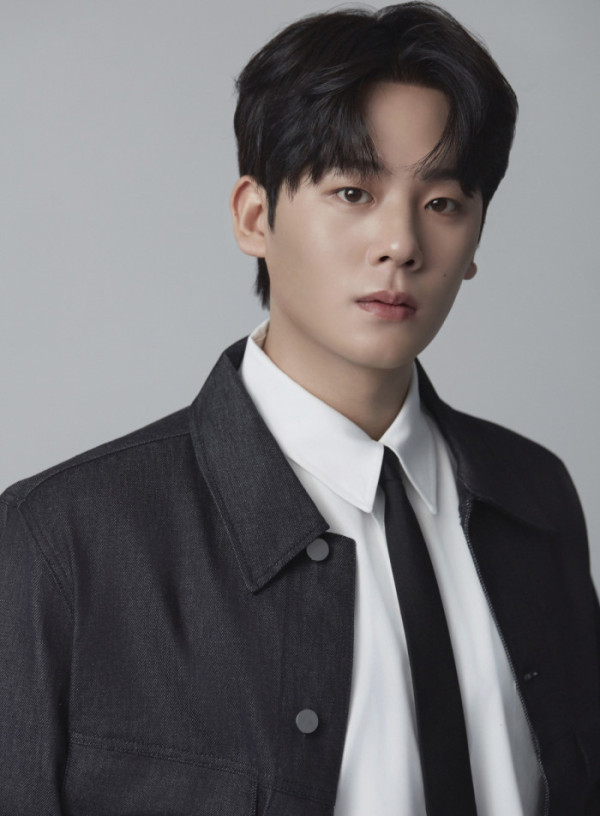 ▲이정하(사진제공=나무엑터스)