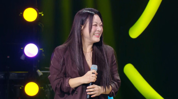 ▲‘더 시즌즈-10CM의 쓰담쓰담’(사진제공=KBS2)