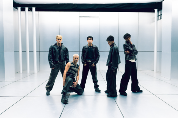 ▲산토스 브라보스 'Kawasaki' 퍼포먼스 비디오(사진제공=하이브라틴아메리카 )